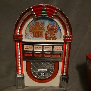 Vintage Style Red and Silver Jukebox Decor